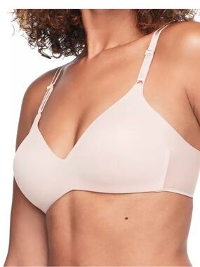 NWT Warner’s 40B Wireless Light Pink T-shirt Bra